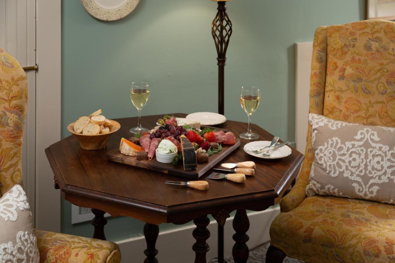 Inn At Woodhaven-In The Heart Of The Bourbon Trail-Over 12 Distilleries Nearby Louisville Exteriör bild